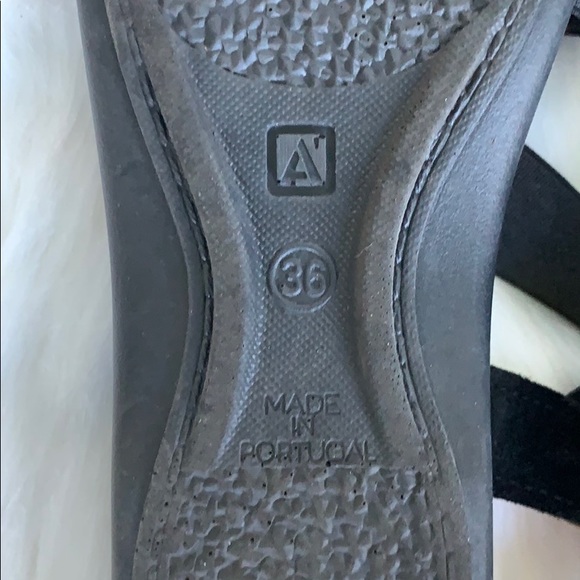 ❗️LAST CHANCE❗️EUC- A’RCOPEDICO PORTUGAL LEATHER SANDALS SIZE 6 - Picture 8 of 9